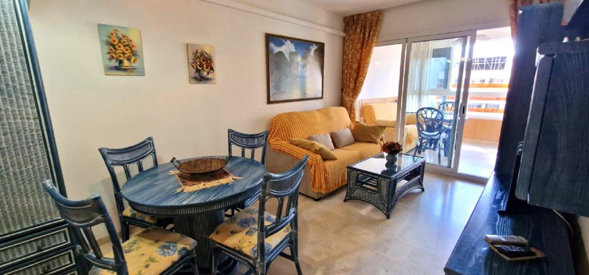 Gemelos 22-1-6 Apartment *